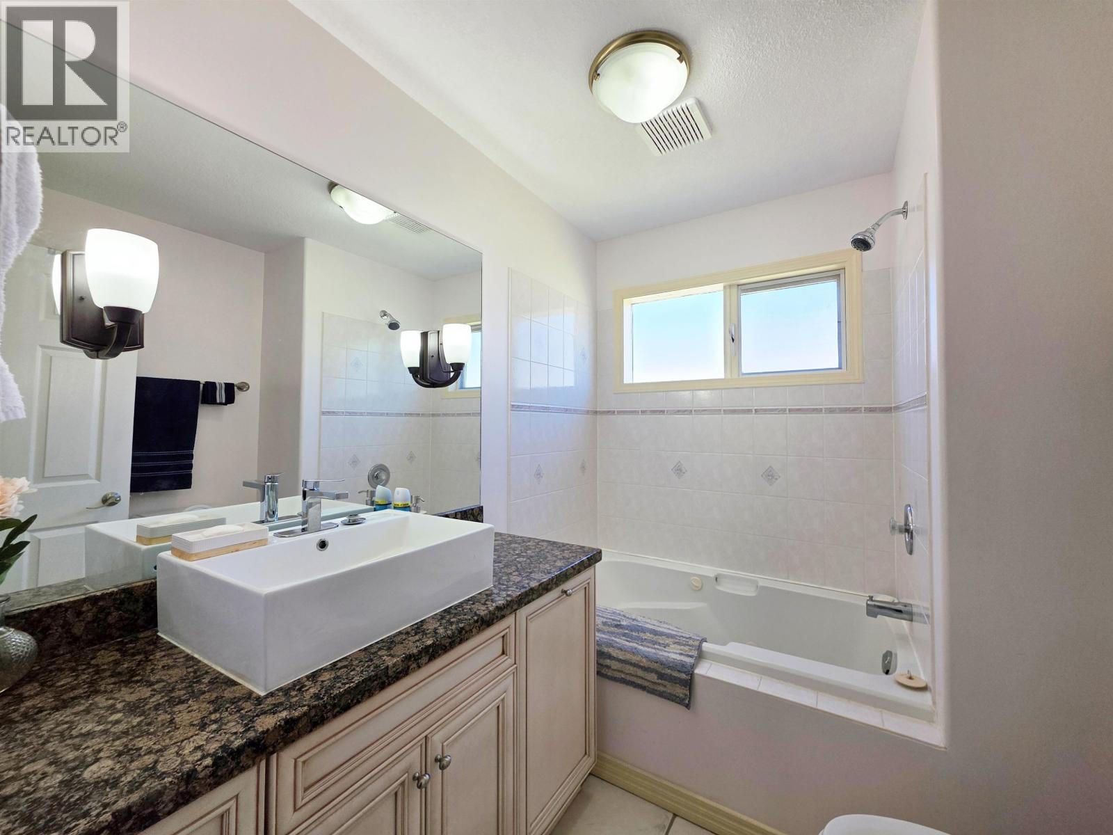 2020 GAMACHE ROAD - 20