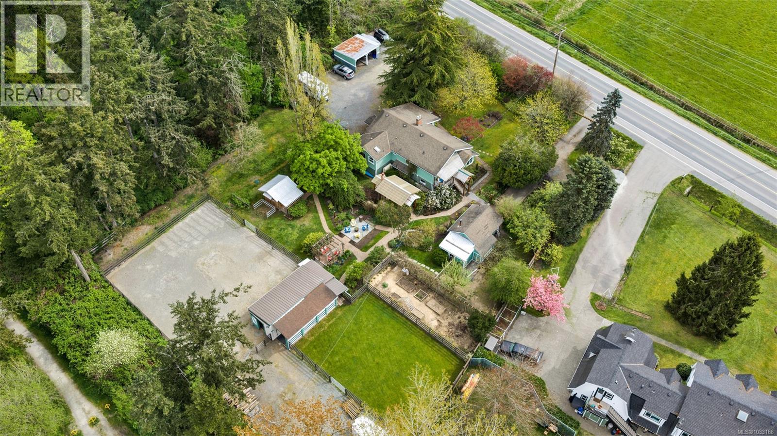  7356 Wallace Drive, Central Saanich