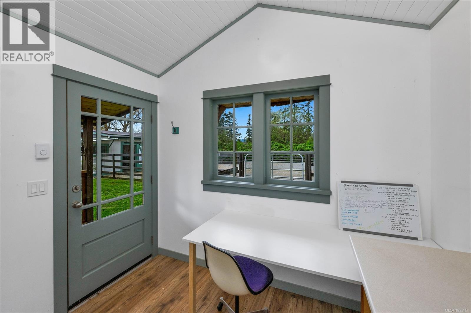  7356 Wallace Drive, Central Saanich