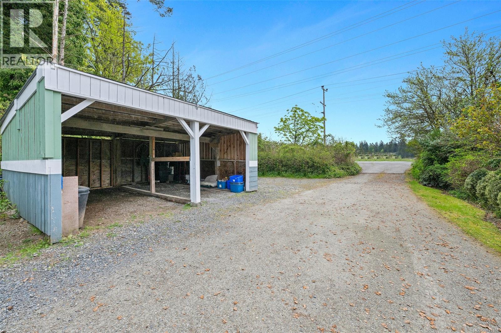  7356 Wallace Drive, Central Saanich