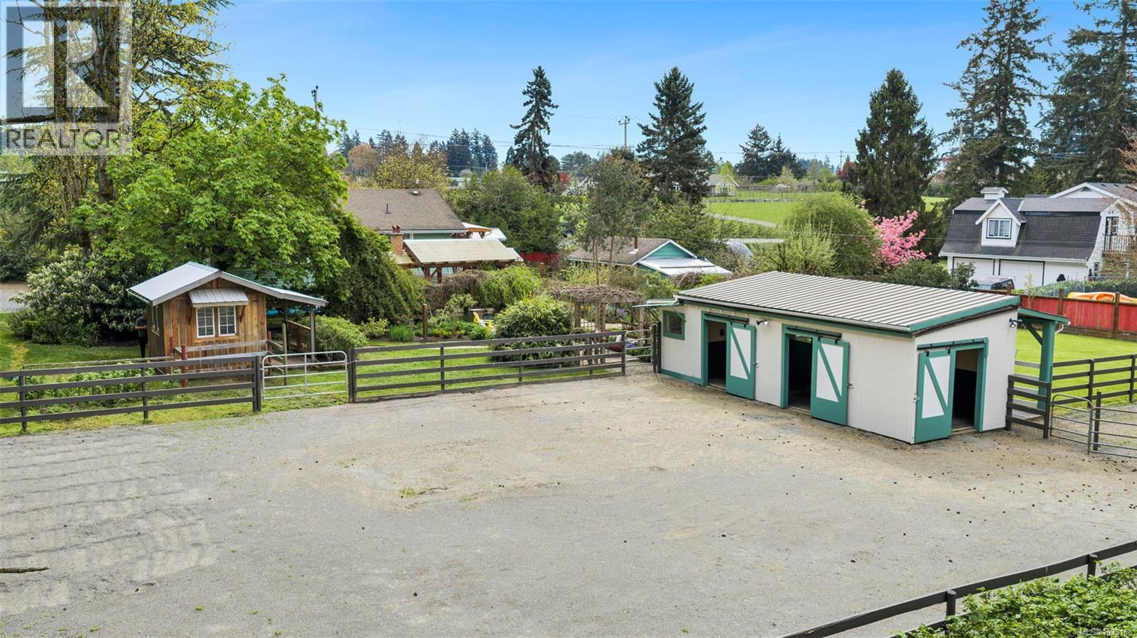  7356 Wallace Drive, Central Saanich