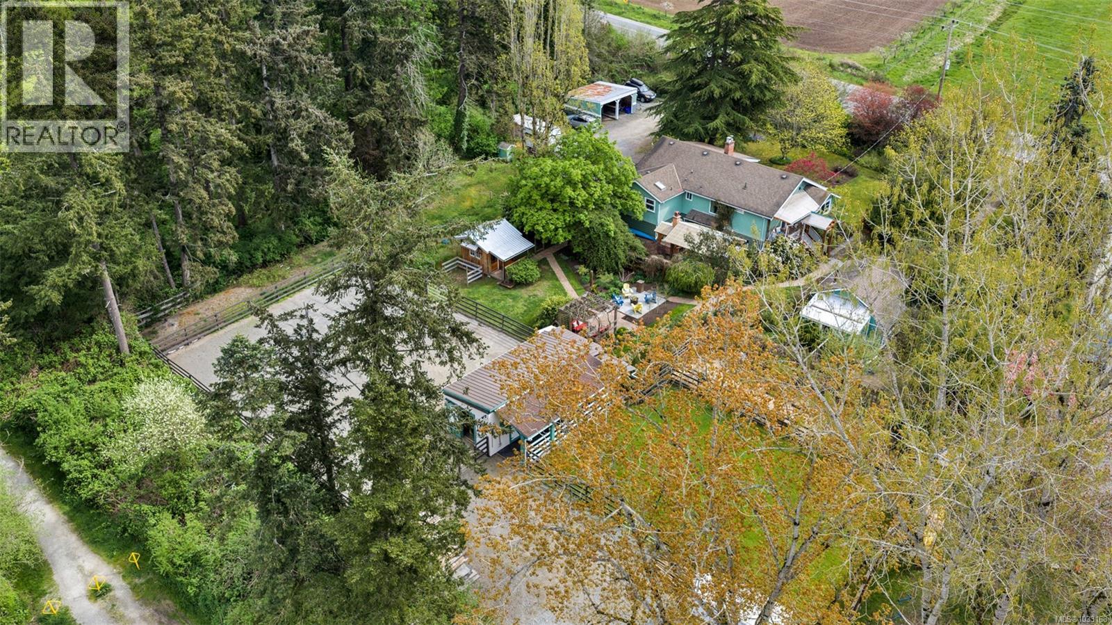  7356 Wallace Drive, Central Saanich