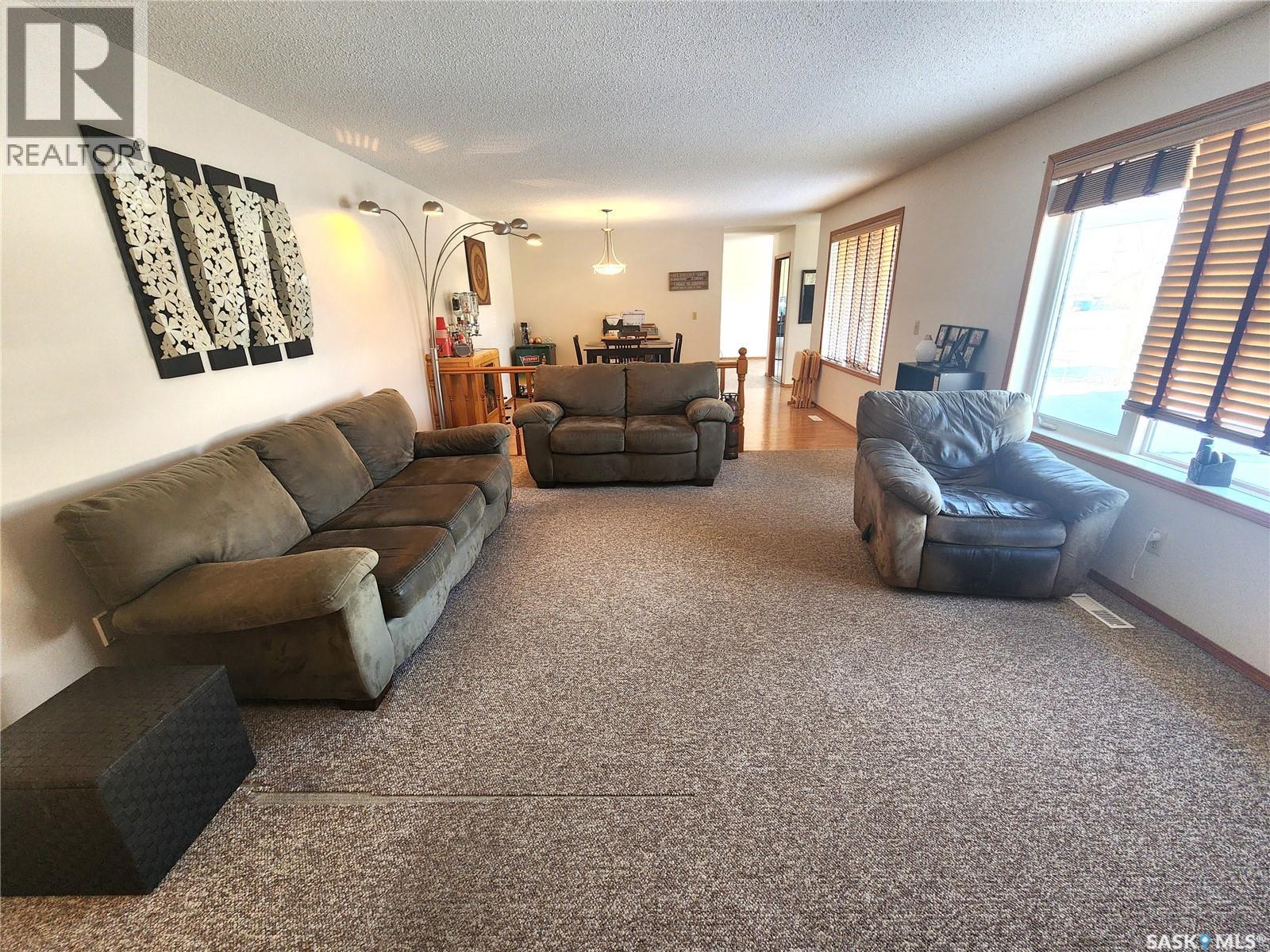 115 Carson BAY - 11