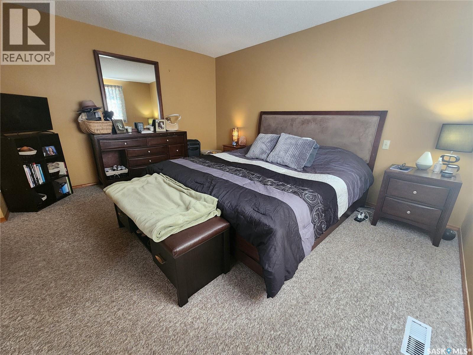 115 Carson BAY - 25