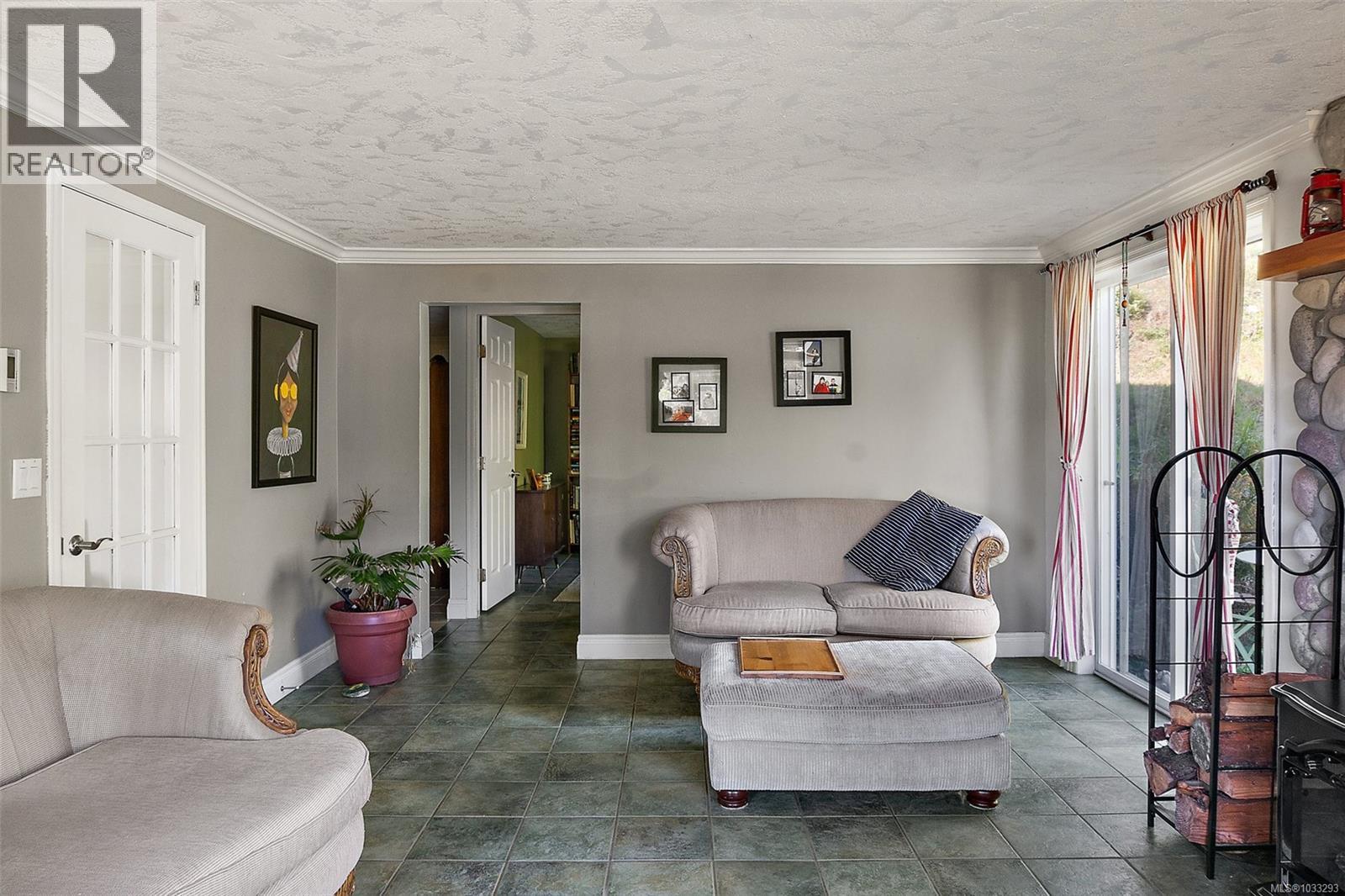  2197 Henlyn Drive, Sooke