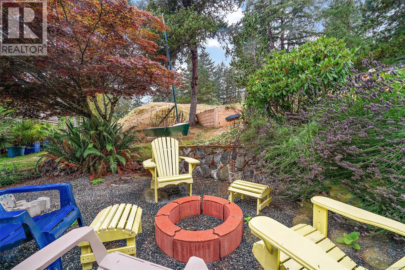  2197 Henlyn Drive, Sooke