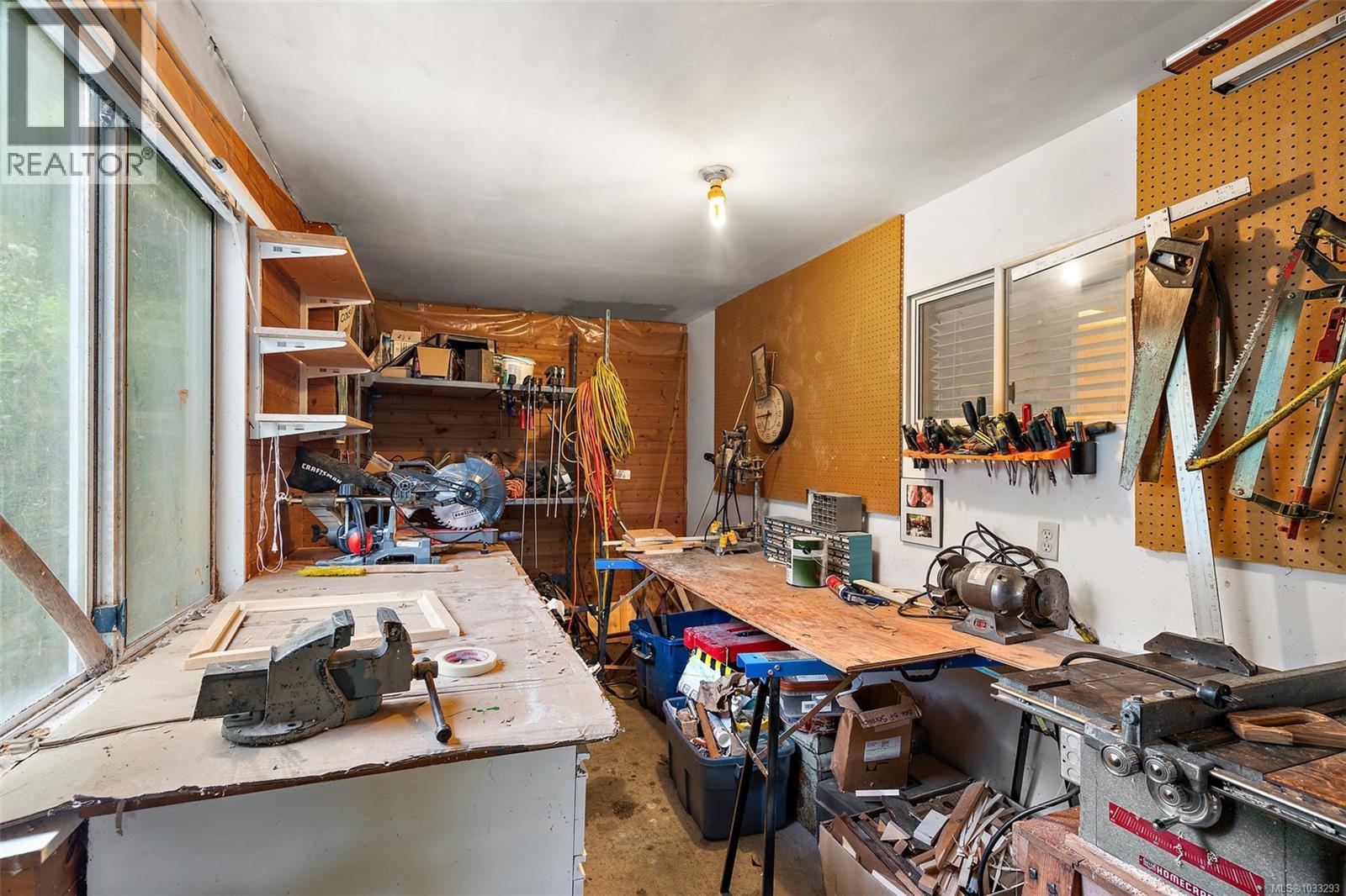  2197 Henlyn Drive, Sooke