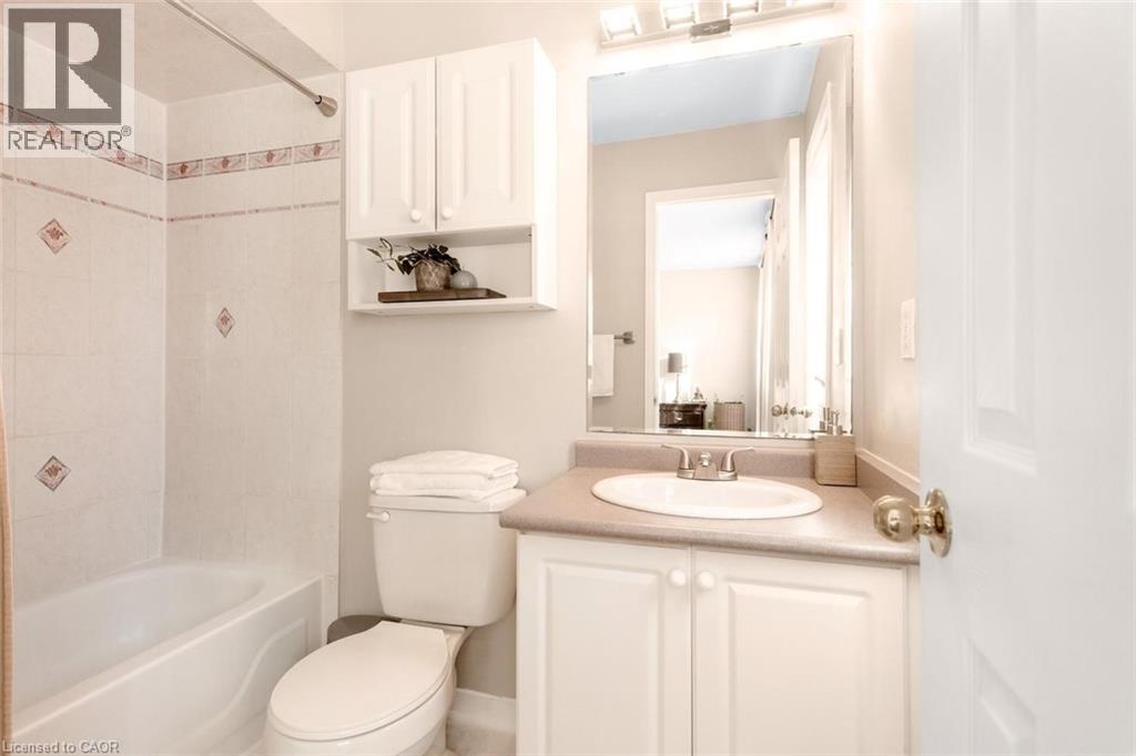 1363 BROOKSTAR Drive, Oakville, Ontario, L6M3W1 — Photo 24