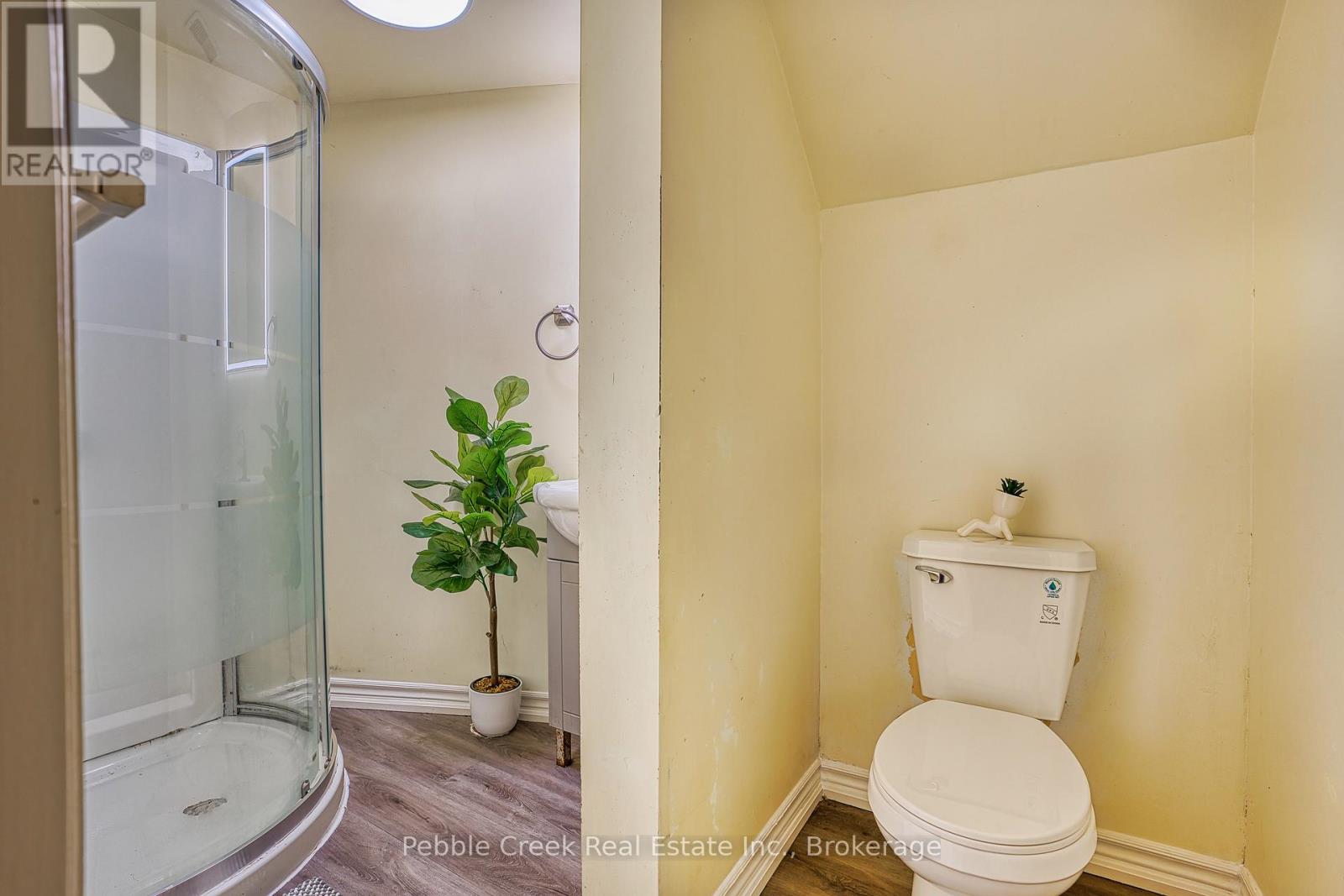 189 HINCKS STREET — photo 26