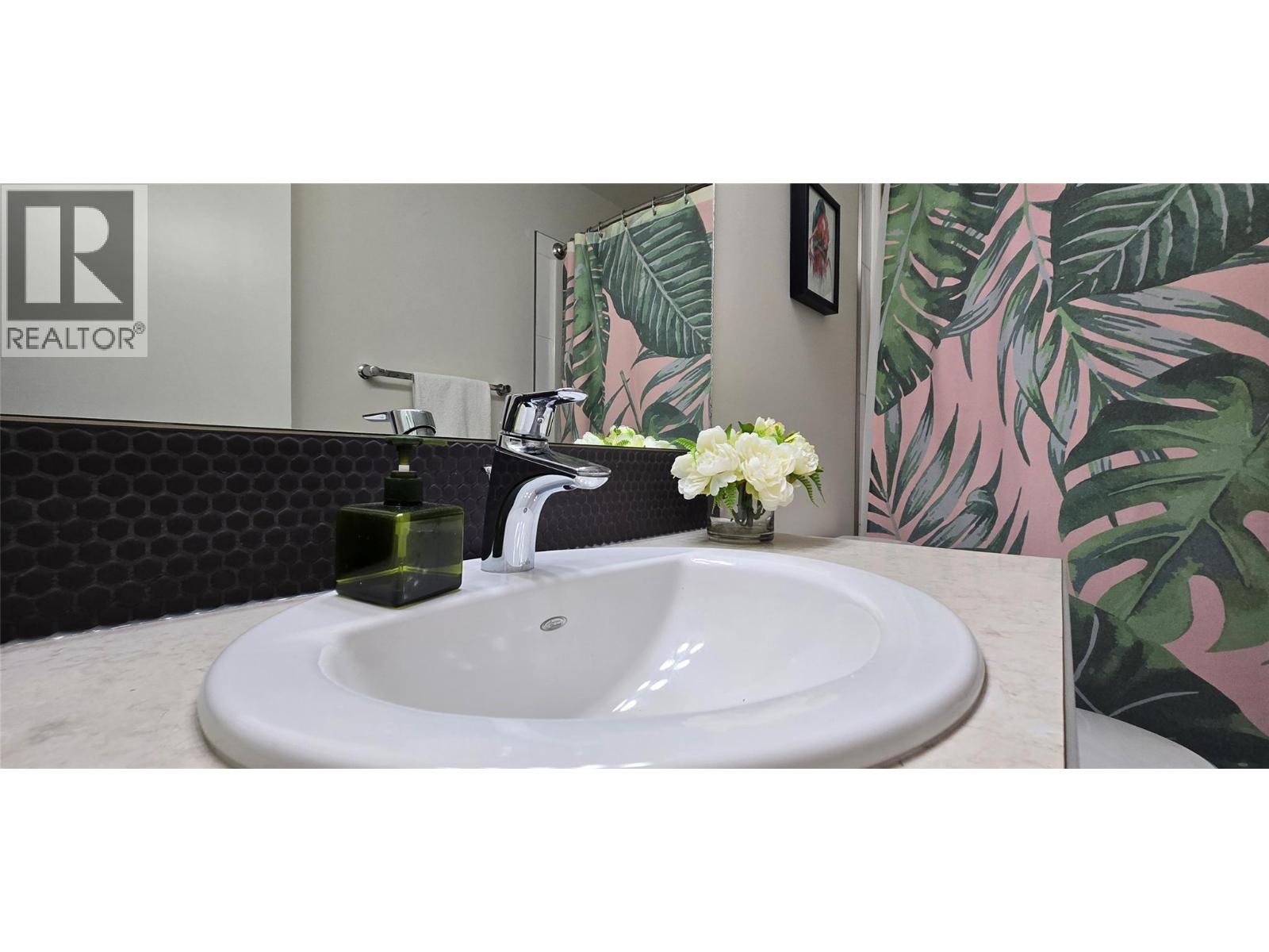 11 Raven Court, Osoyoos