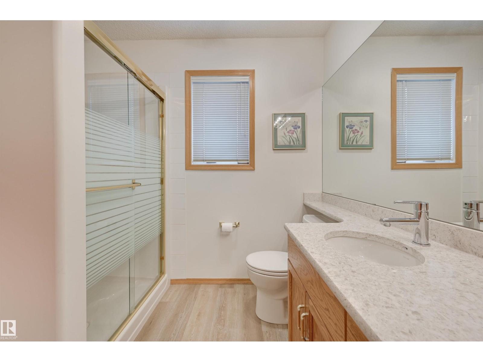 38 HIGHLAND CR, St. Albert