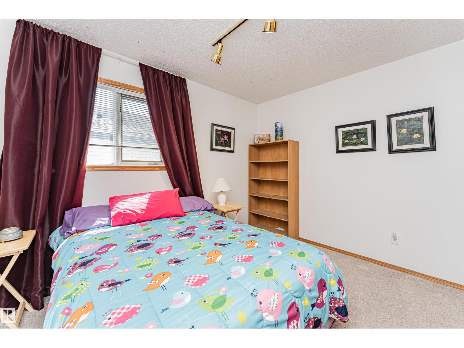 38 HIGHLAND CR, St. Albert