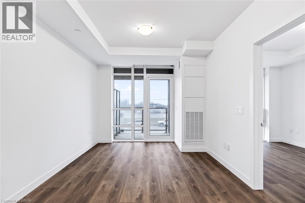 #220 461 GREEN Road Unit# 220 - 15