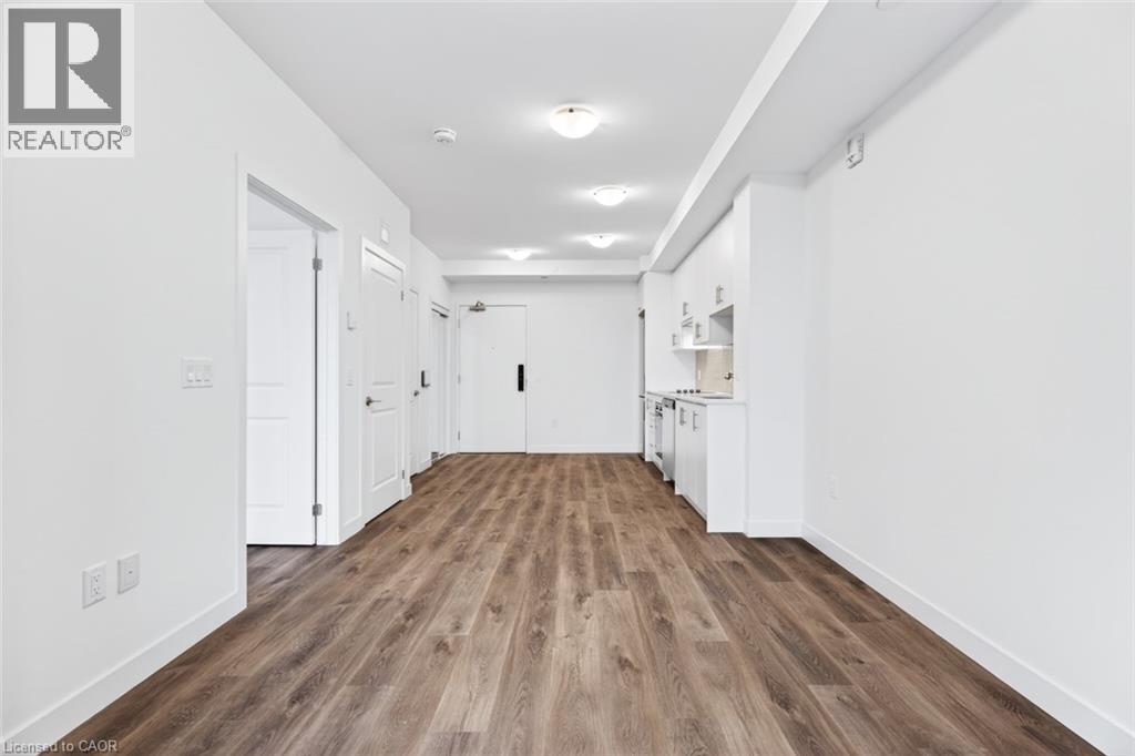 #220 461 GREEN Road Unit# 220 - 5