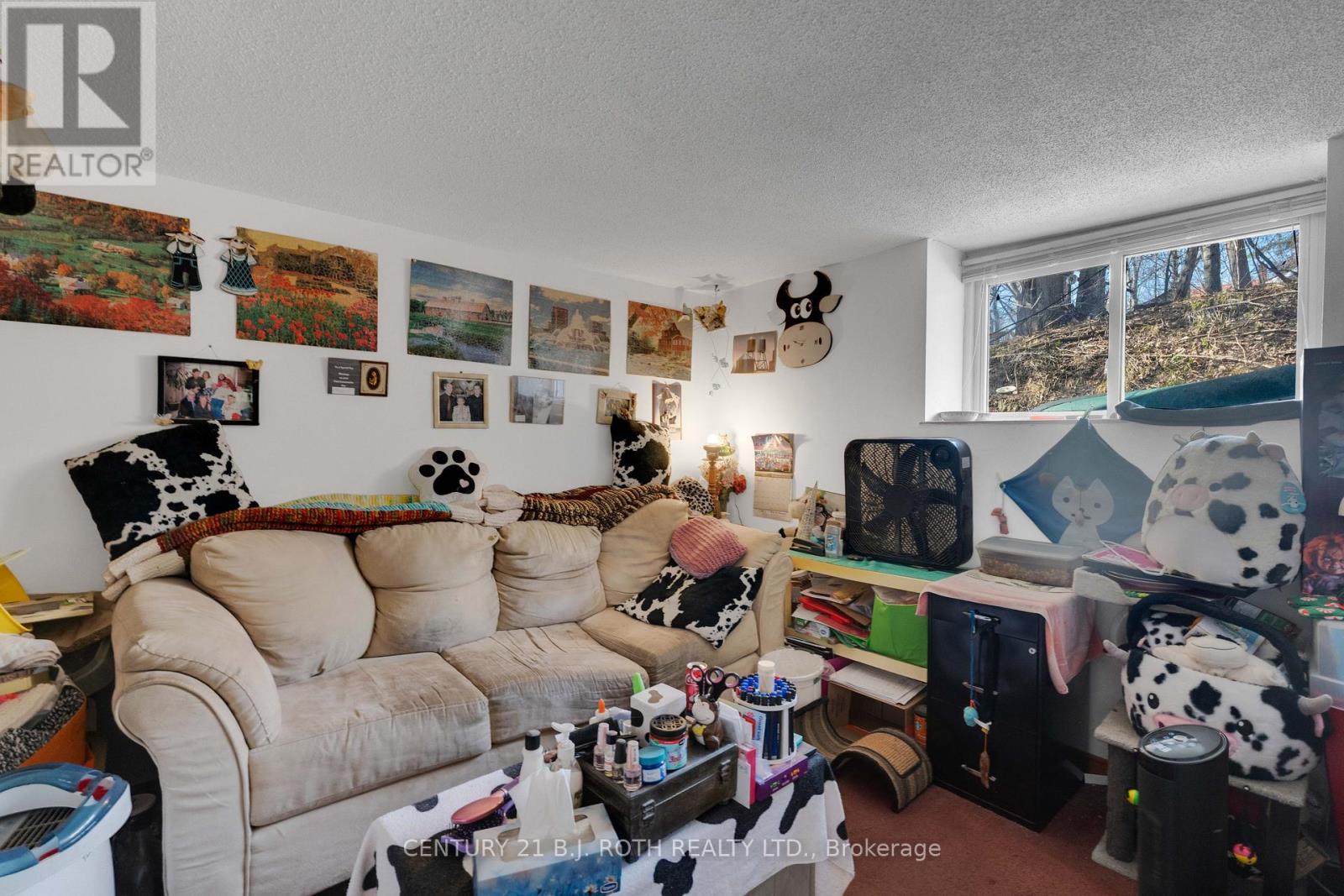 184 BORLAND STREET E - 25