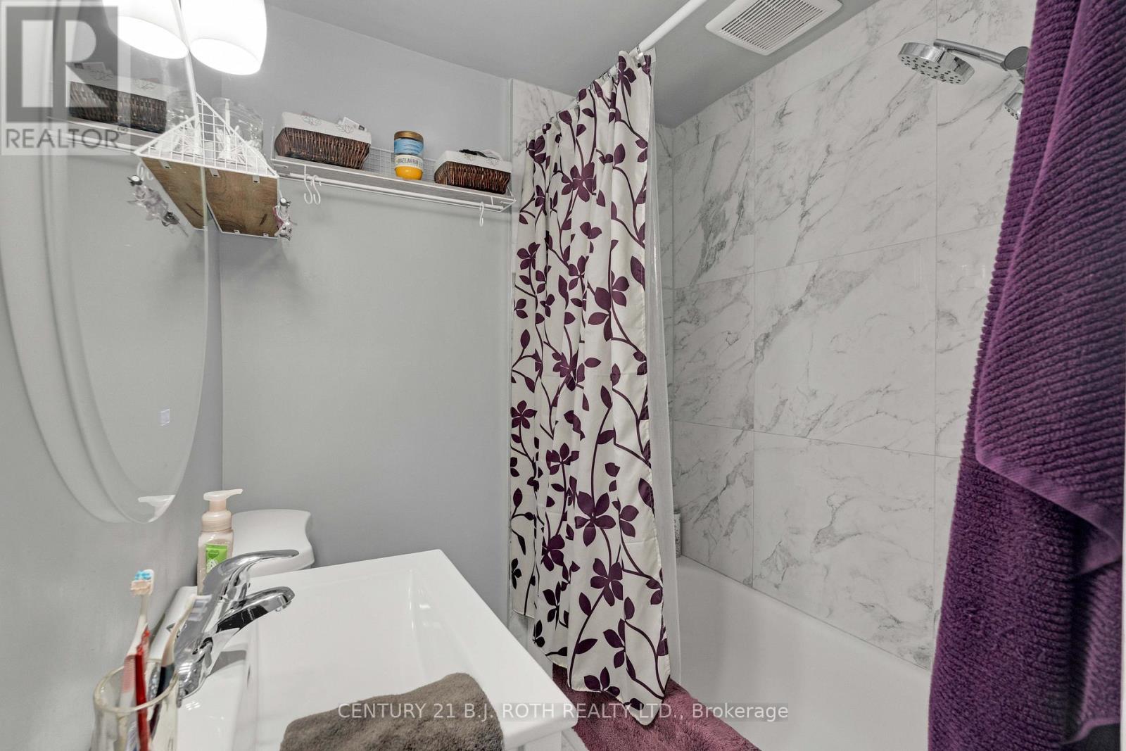 184 BORLAND STREET E - 22
