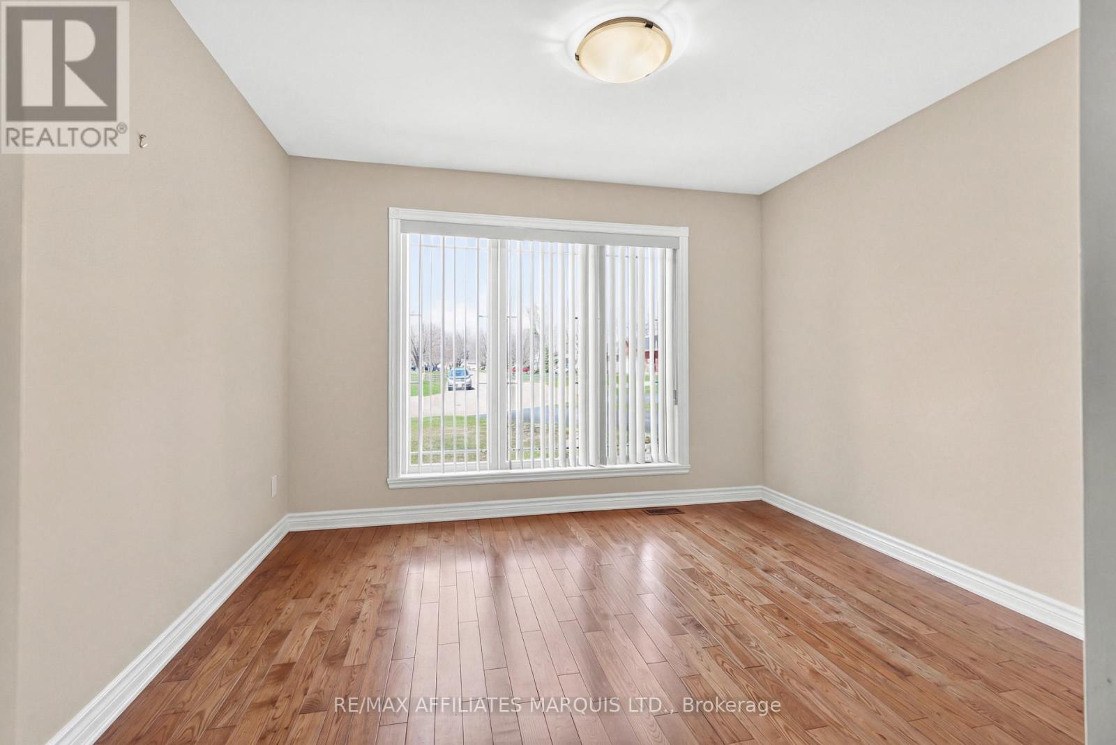 516 JO ANNE CRESCENT - 14