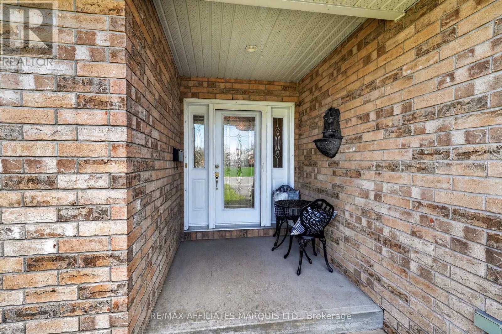 516 JO ANNE CRESCENT - 28