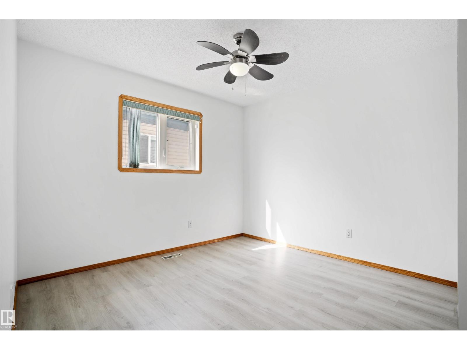 2915 151A AV NW, Edmonton