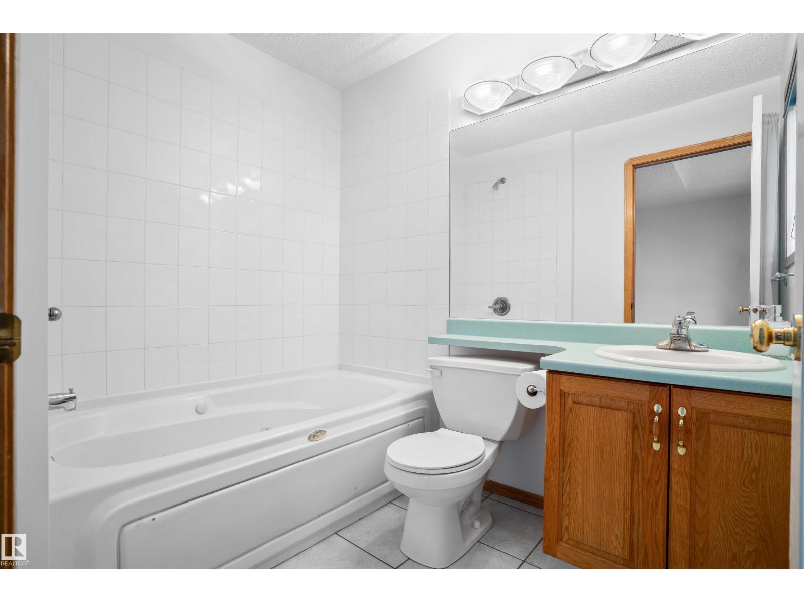 2915 151A AV NW, Edmonton