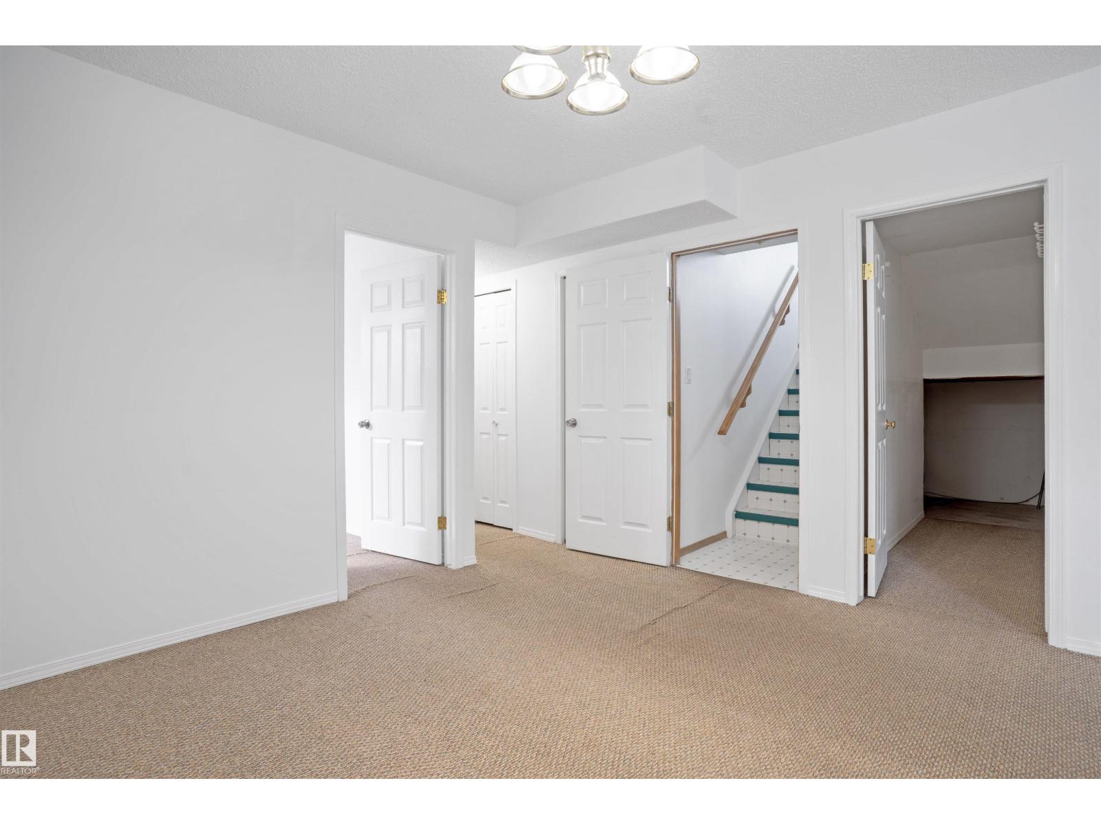 2915 151A AV NW, Edmonton