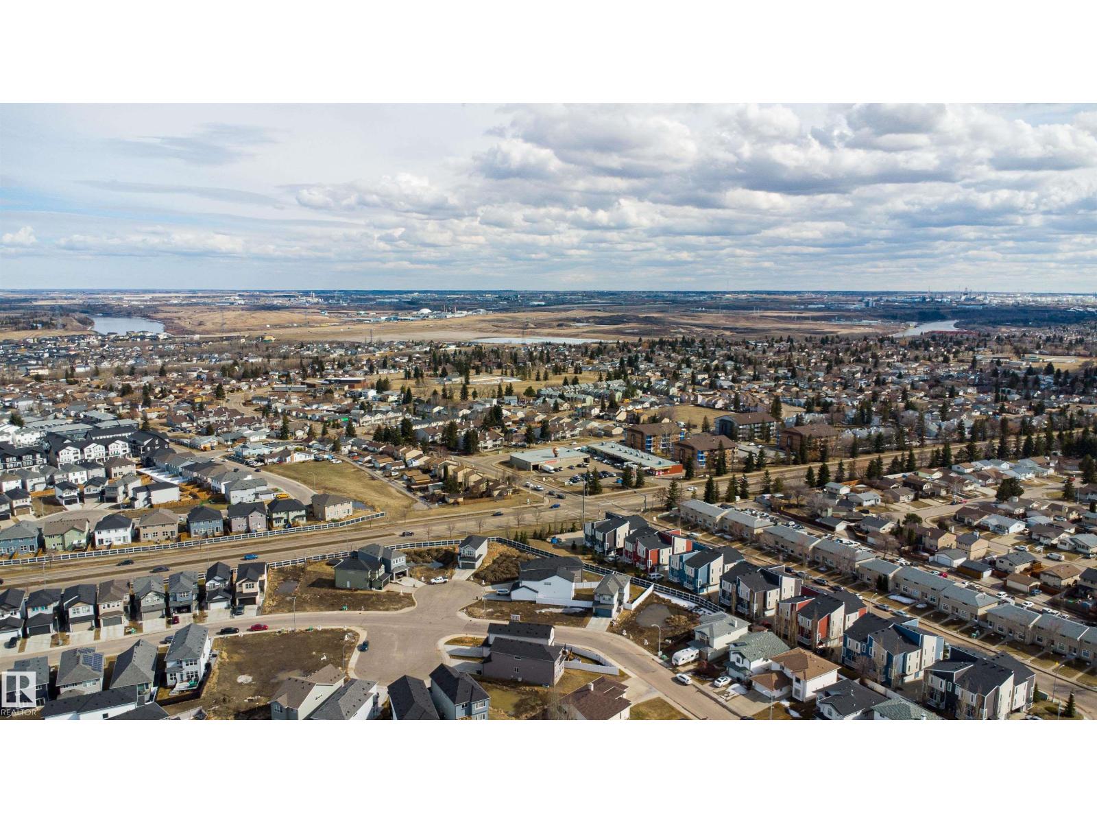 2915 151A AV NW, Edmonton