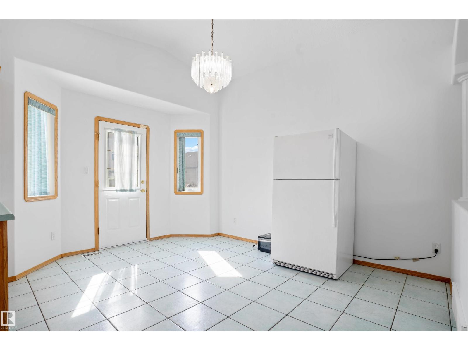 2915 151A AV NW, Edmonton