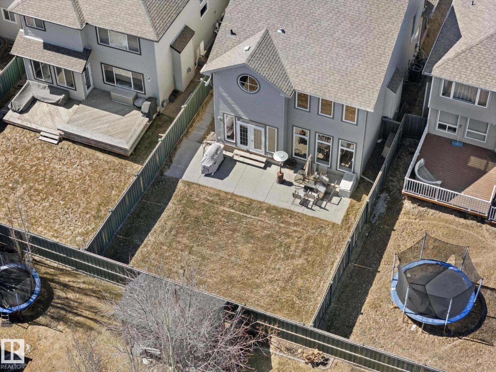 2011 126 ST SW, Edmonton