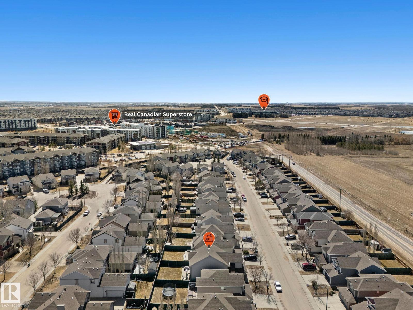 2011 126 ST SW, Edmonton