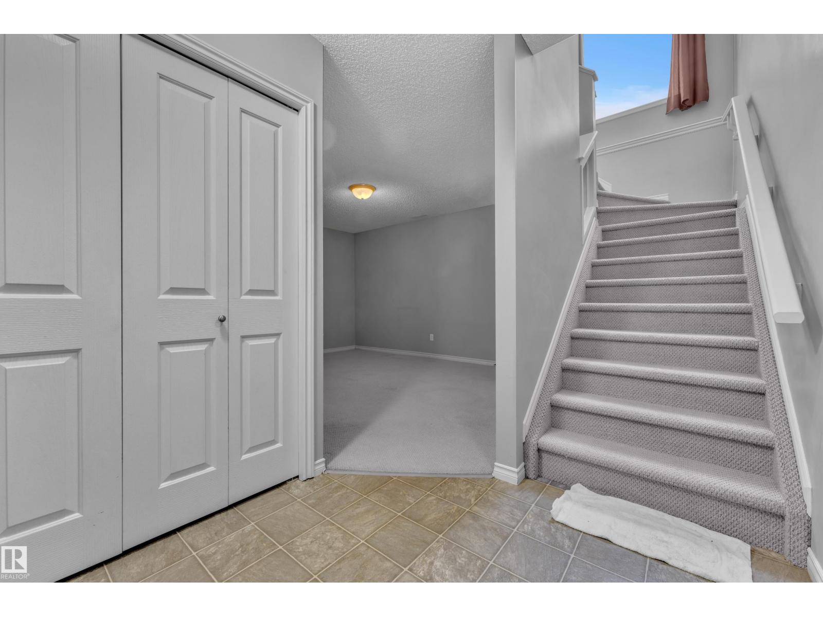 #110 13825 155 NW, Edmonton