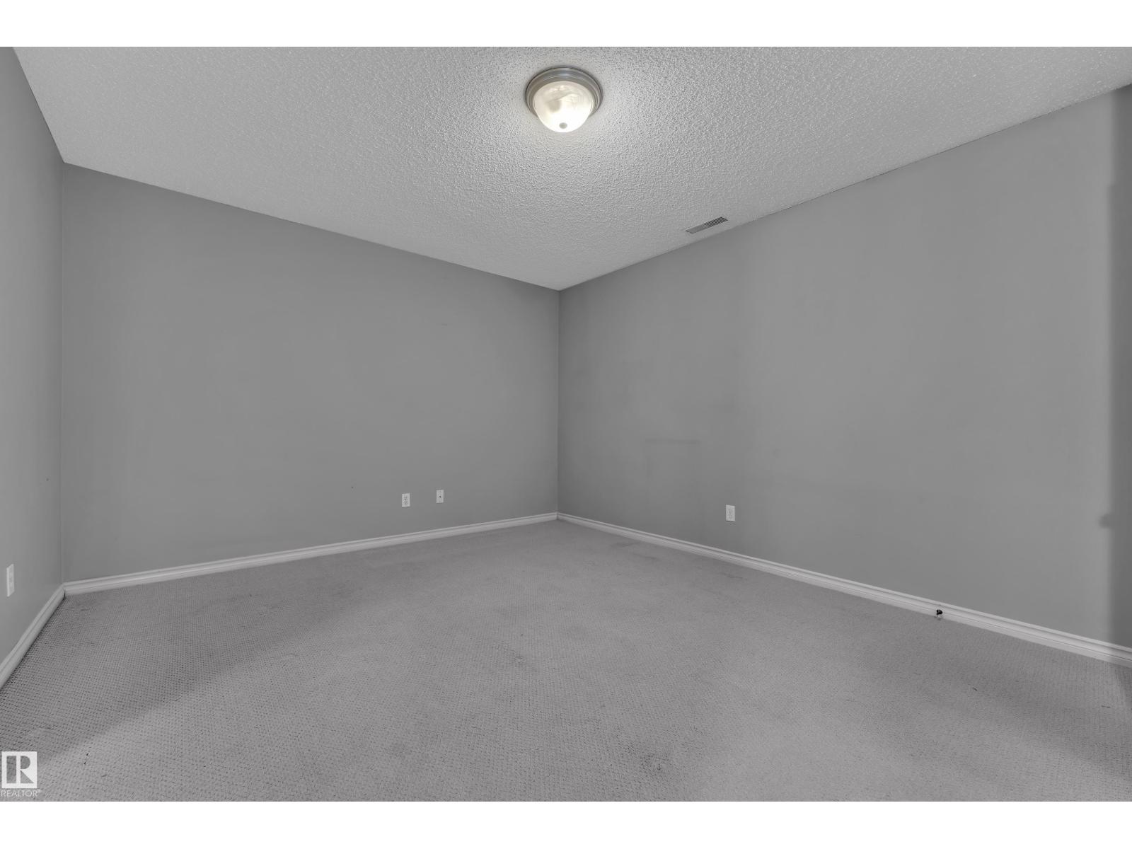 #110 13825 155 NW, Edmonton