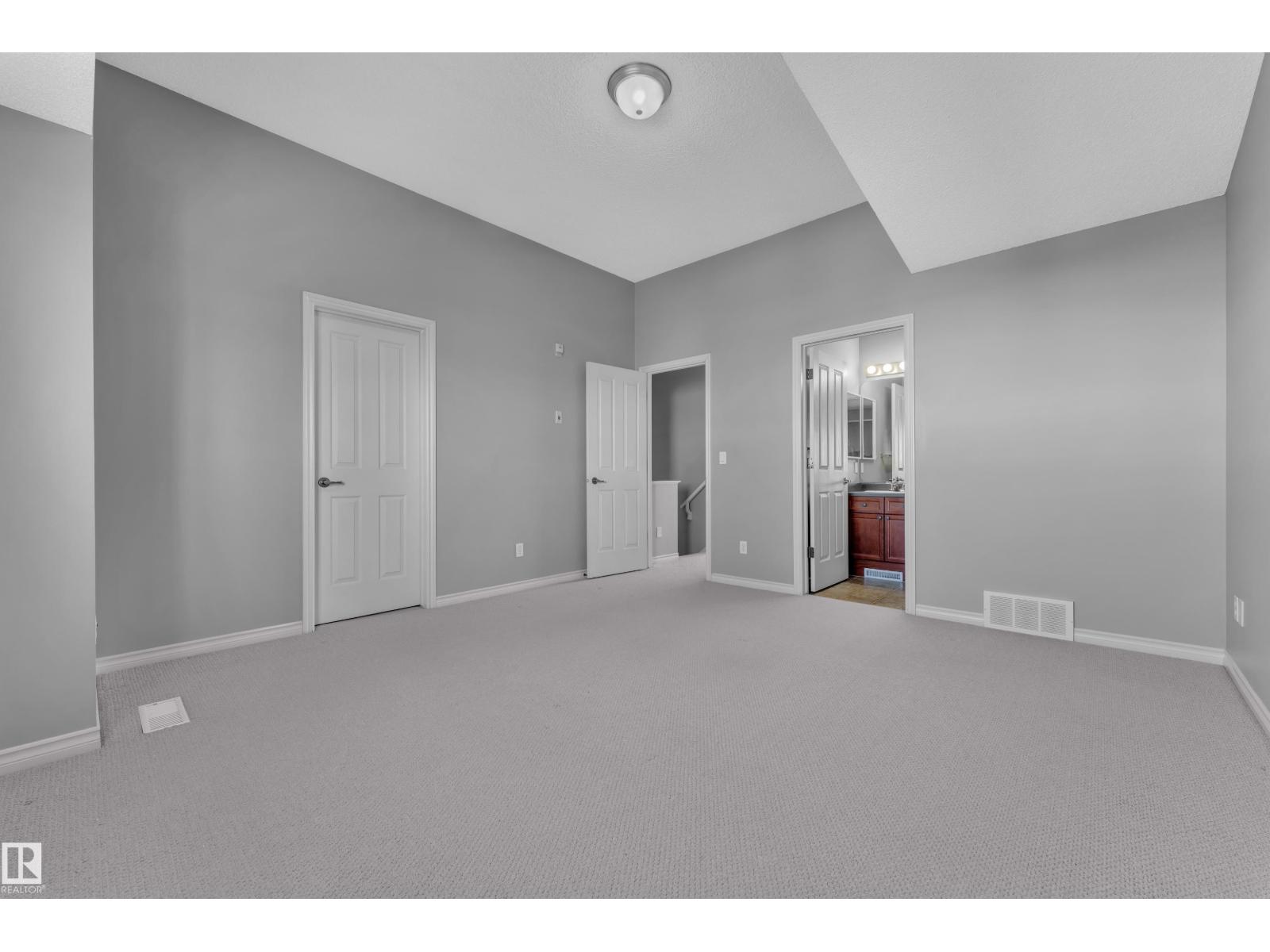 #110 13825 155 NW, Edmonton