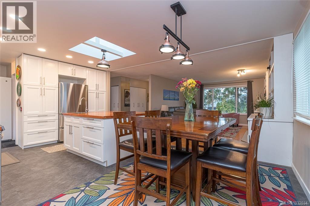  5384 Miller Road, Duncan