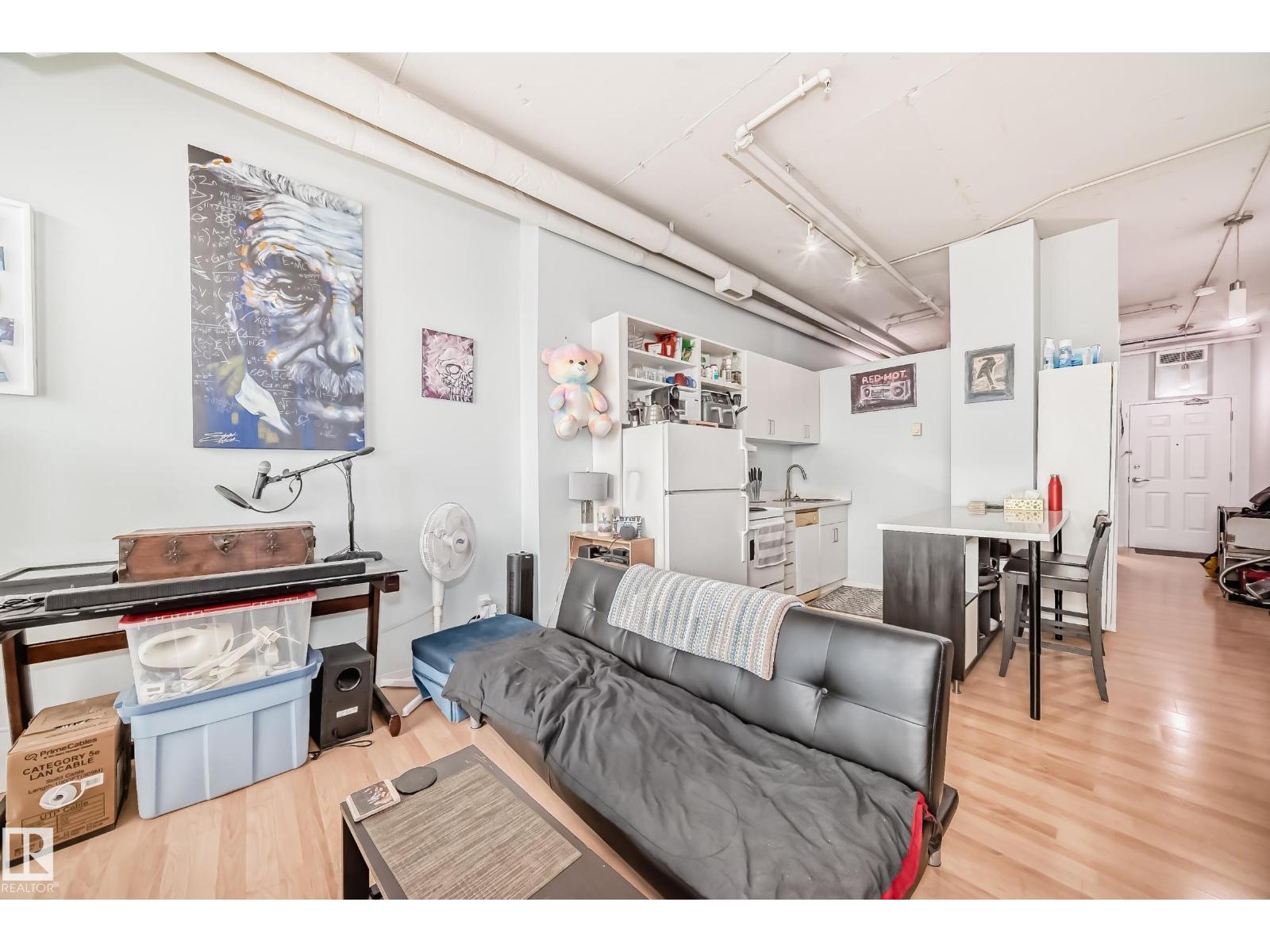 #1207 10024 JASPER AV NW, Edmonton