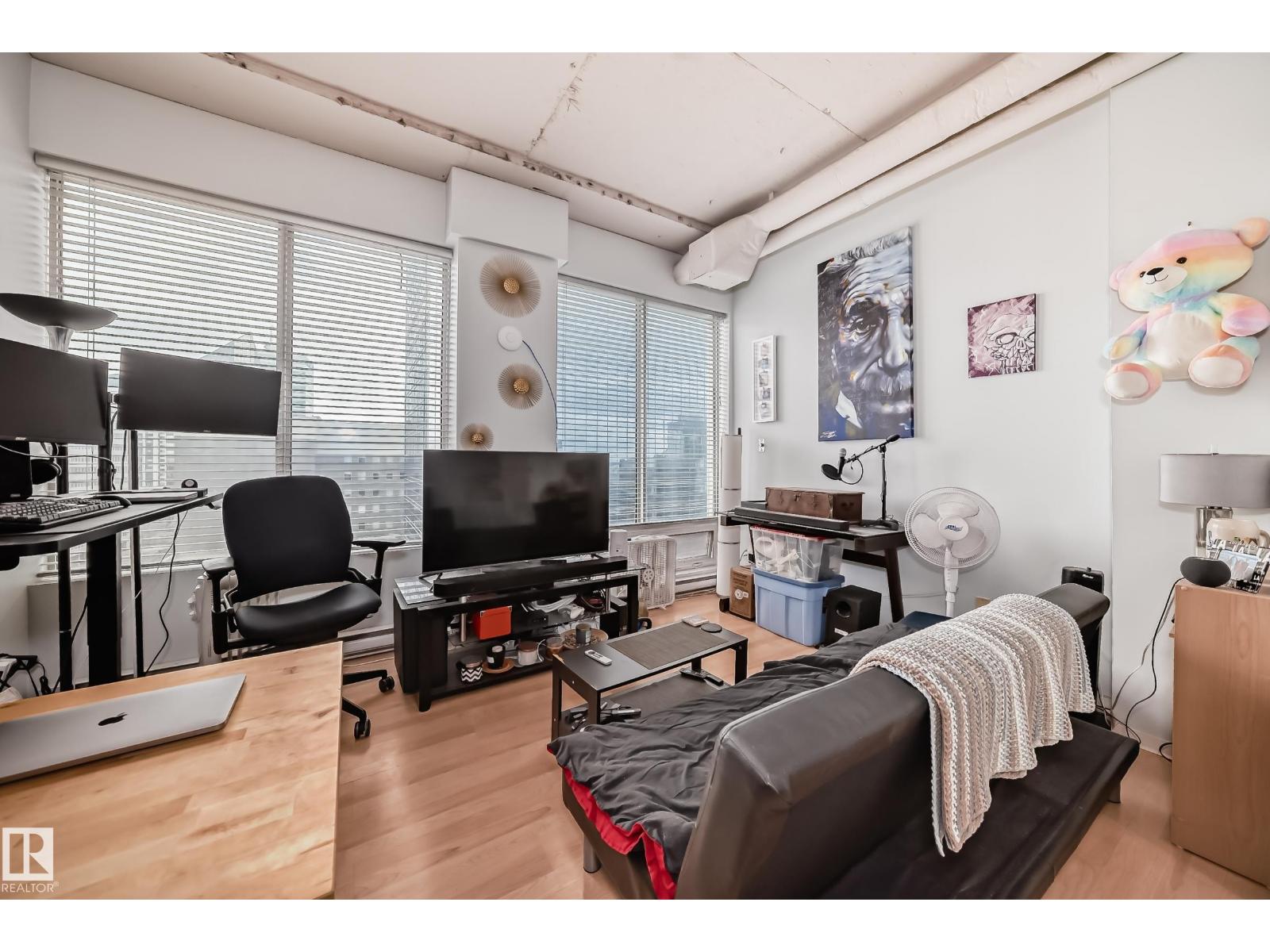 #1207 10024 JASPER AV NW, Edmonton