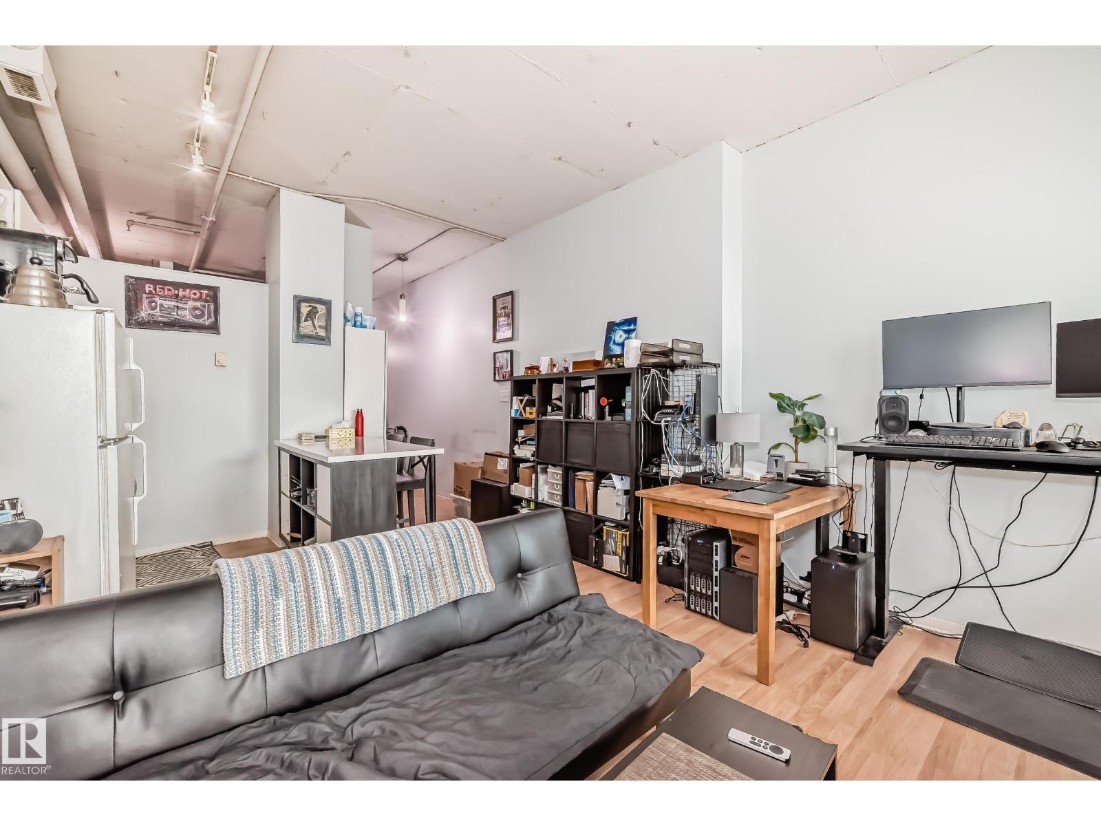 #1207 10024 JASPER AV NW, Edmonton