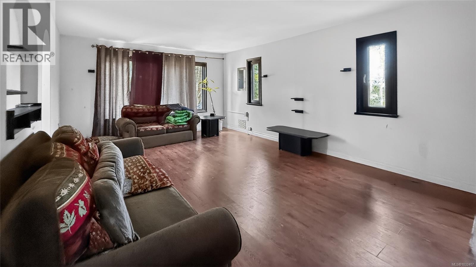 112 Arden Rd - 8