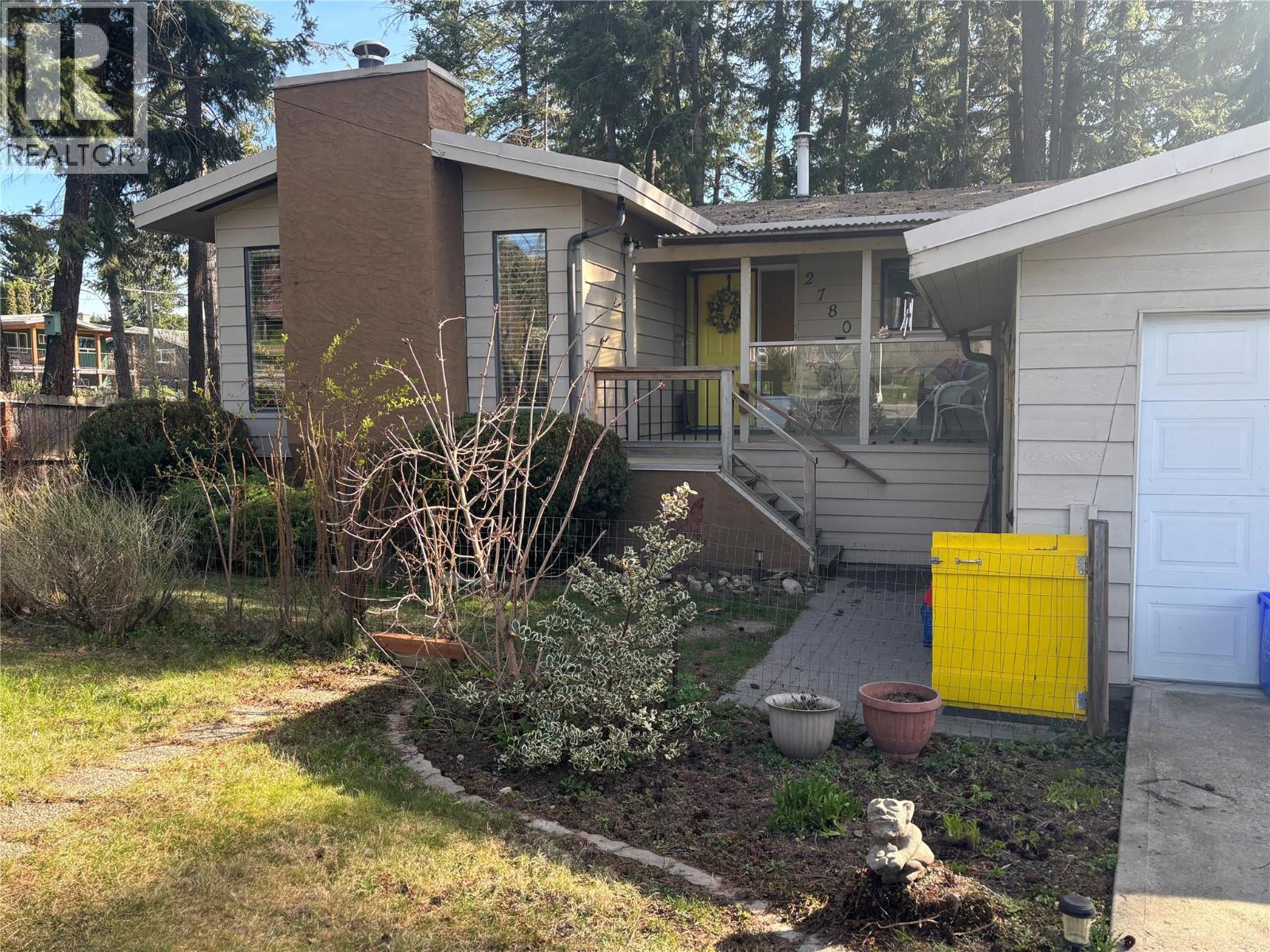 2780 25 Avenue NE - 19