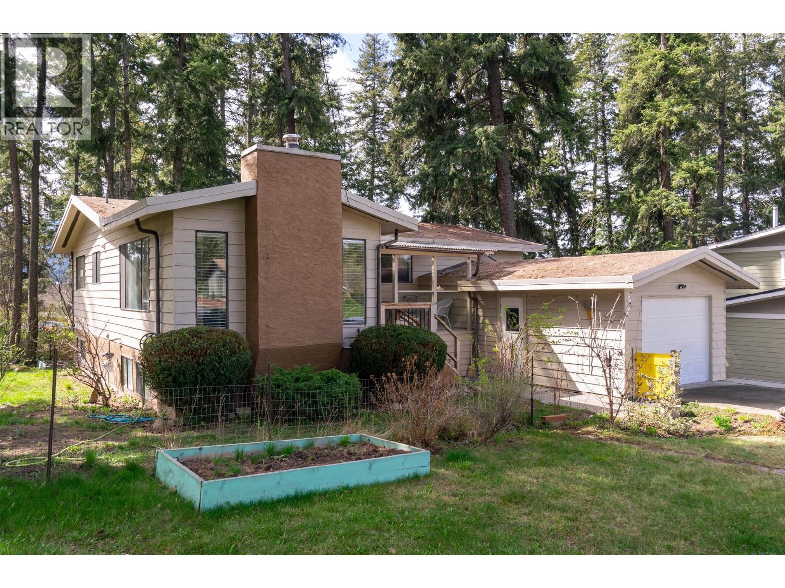 2780 25 Avenue NE - 42