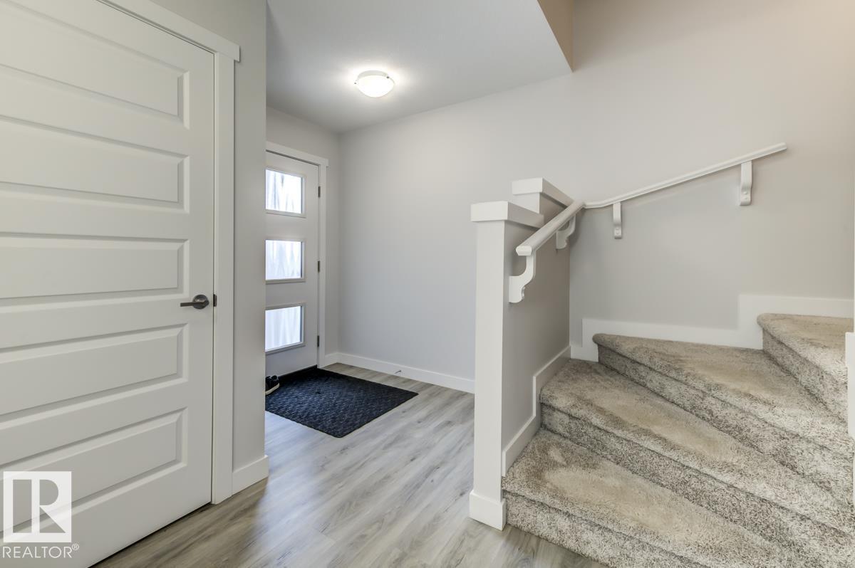 1714 169 ST SW SW, Edmonton