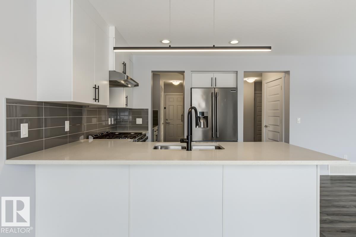 1714 169 ST SW SW, Edmonton