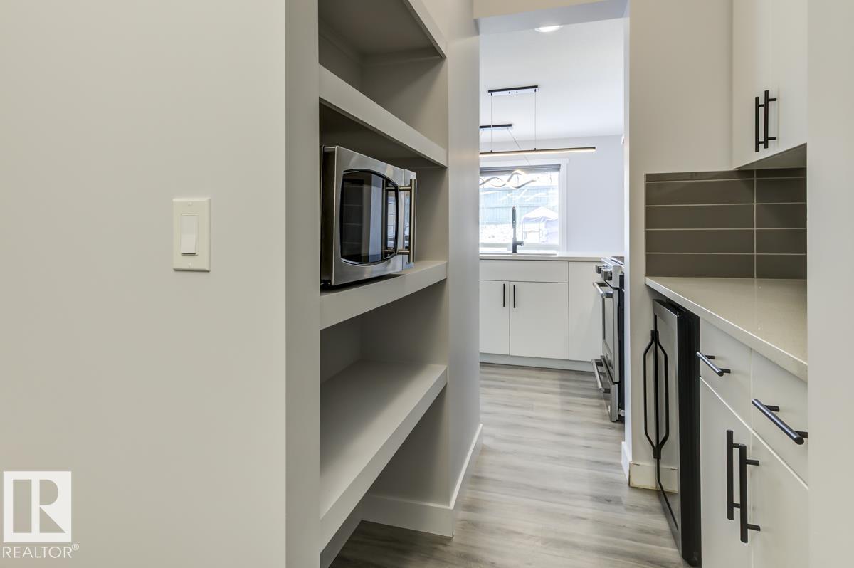 1714 169 ST SW SW, Edmonton
