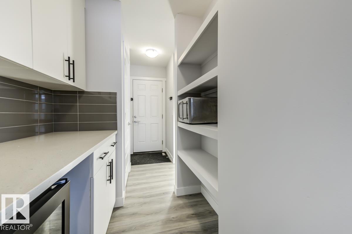 1714 169 ST SW SW, Edmonton