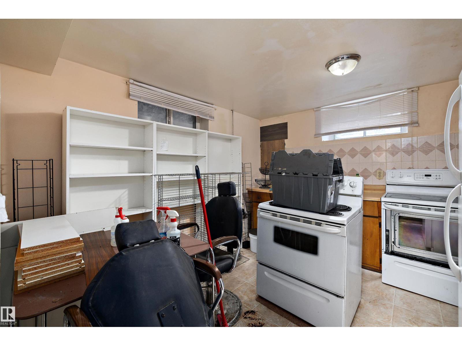 13136 60 ST NW, Edmonton