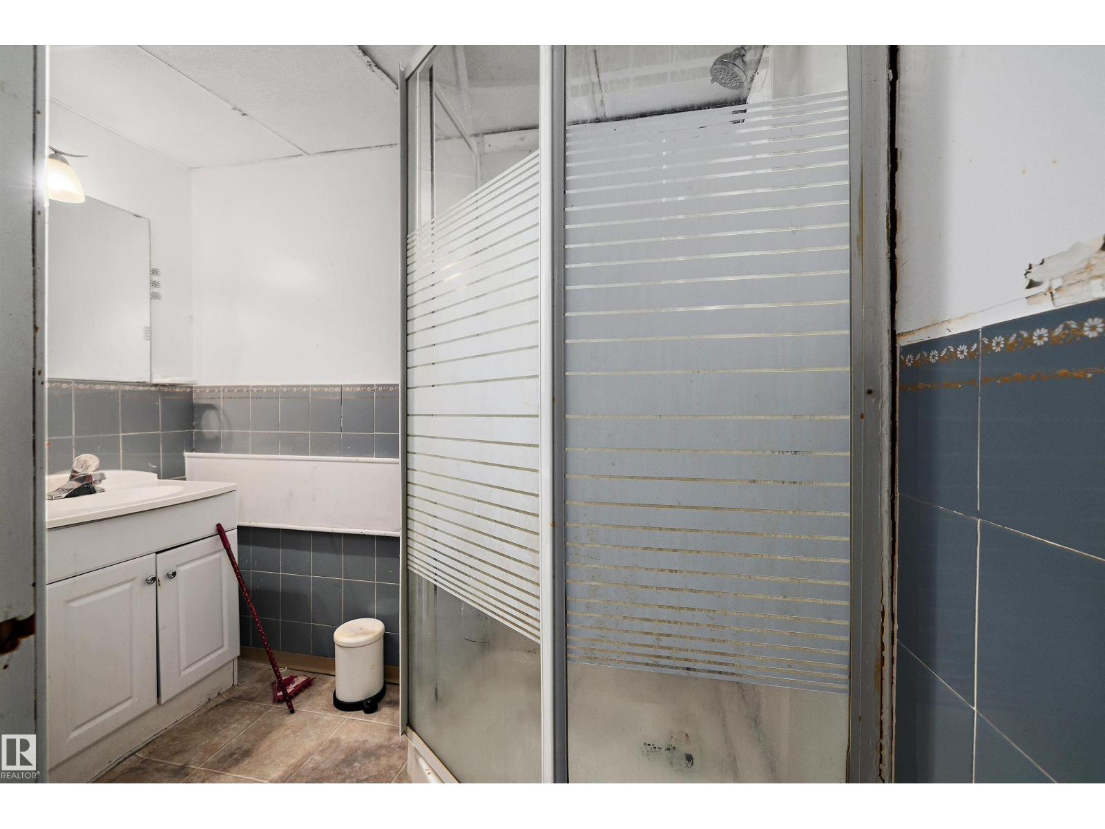 13136 60 ST NW, Edmonton