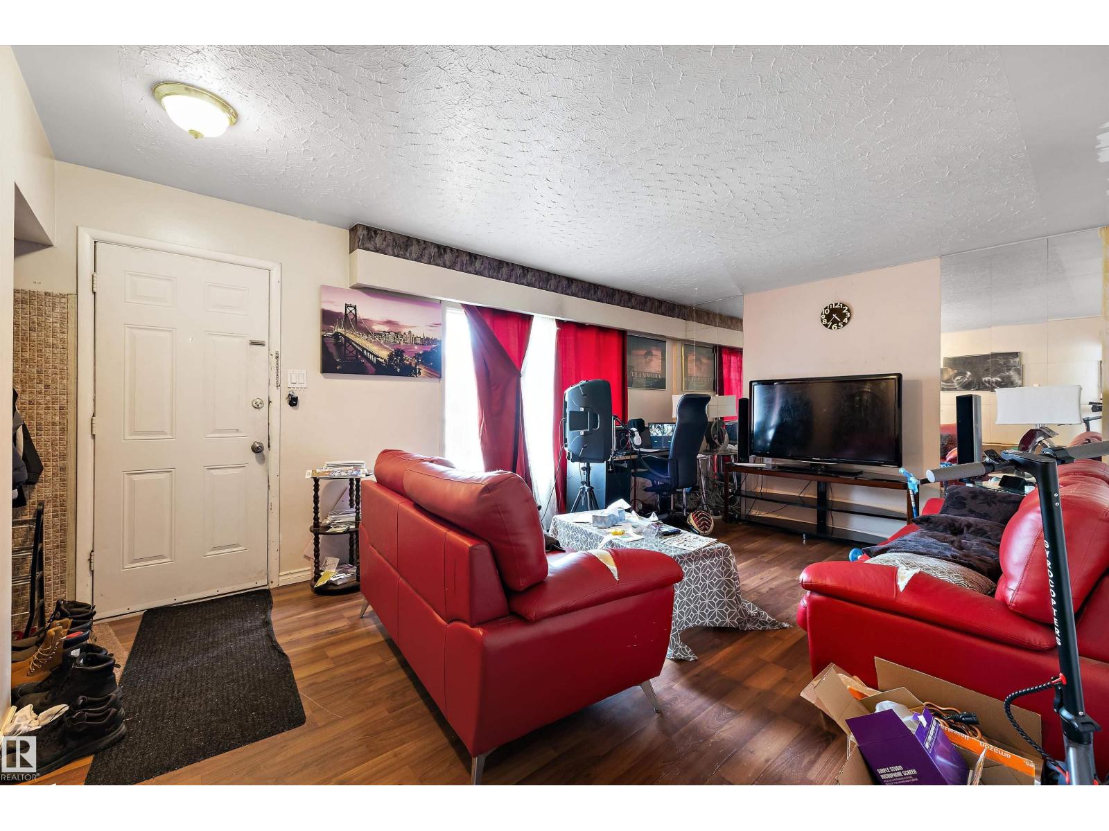 13136 60 ST NW, Edmonton