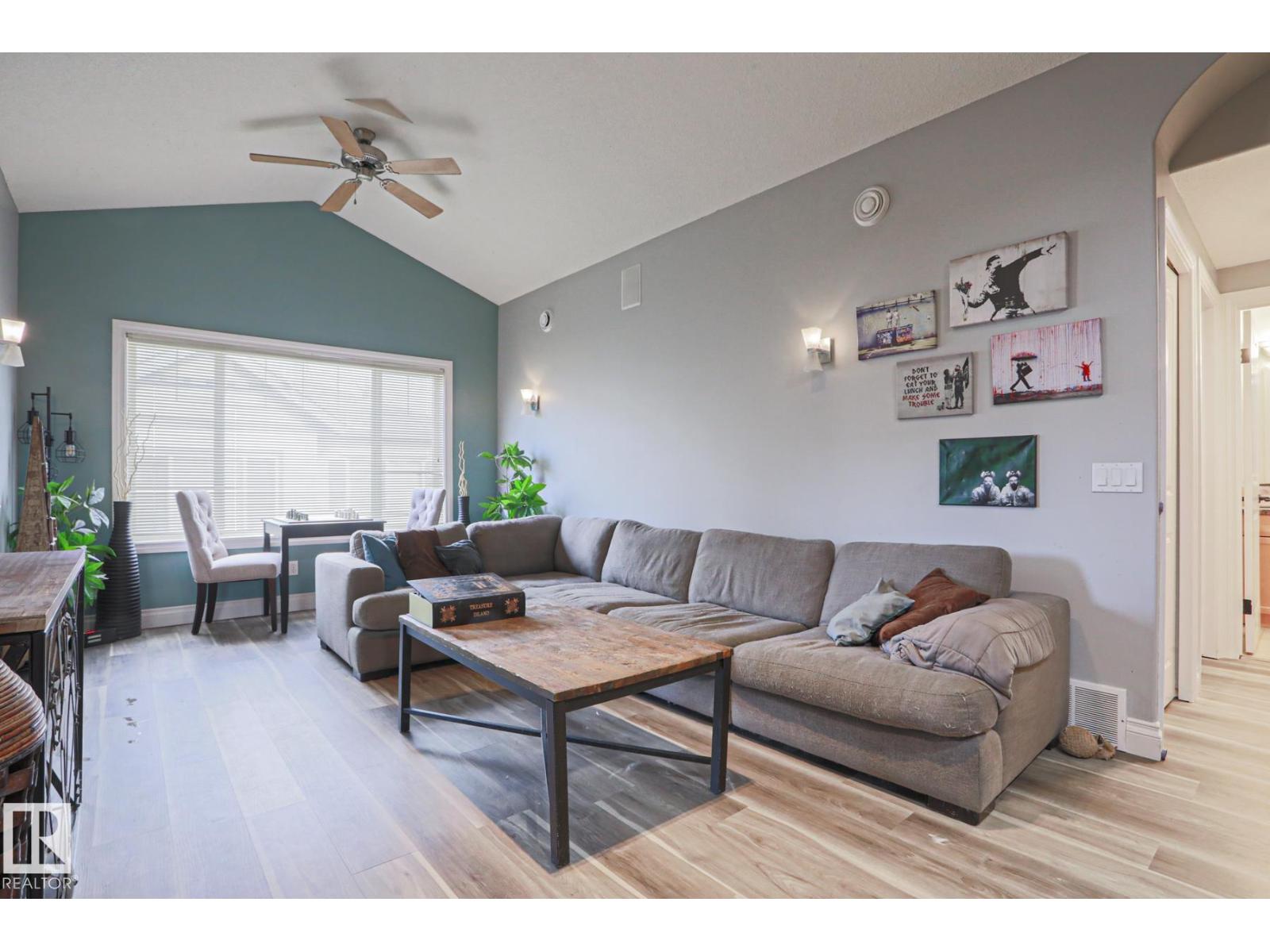 #18 2565 HANNA CR NW, Edmonton