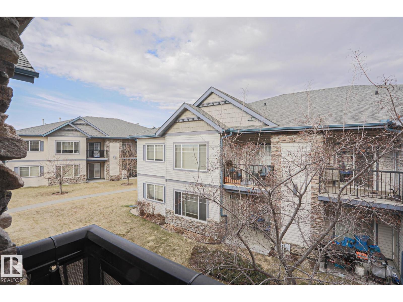 #18 2565 HANNA CR NW, Edmonton