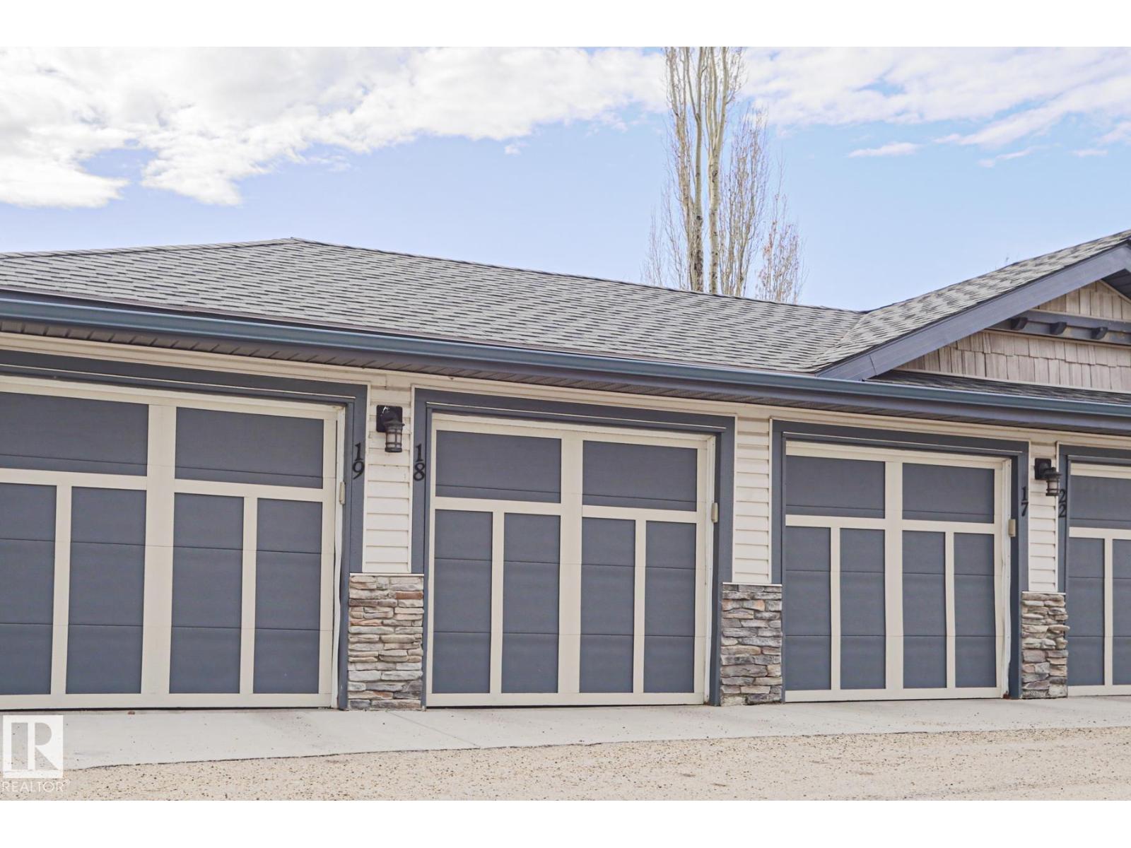 #18 2565 HANNA CR NW, Edmonton