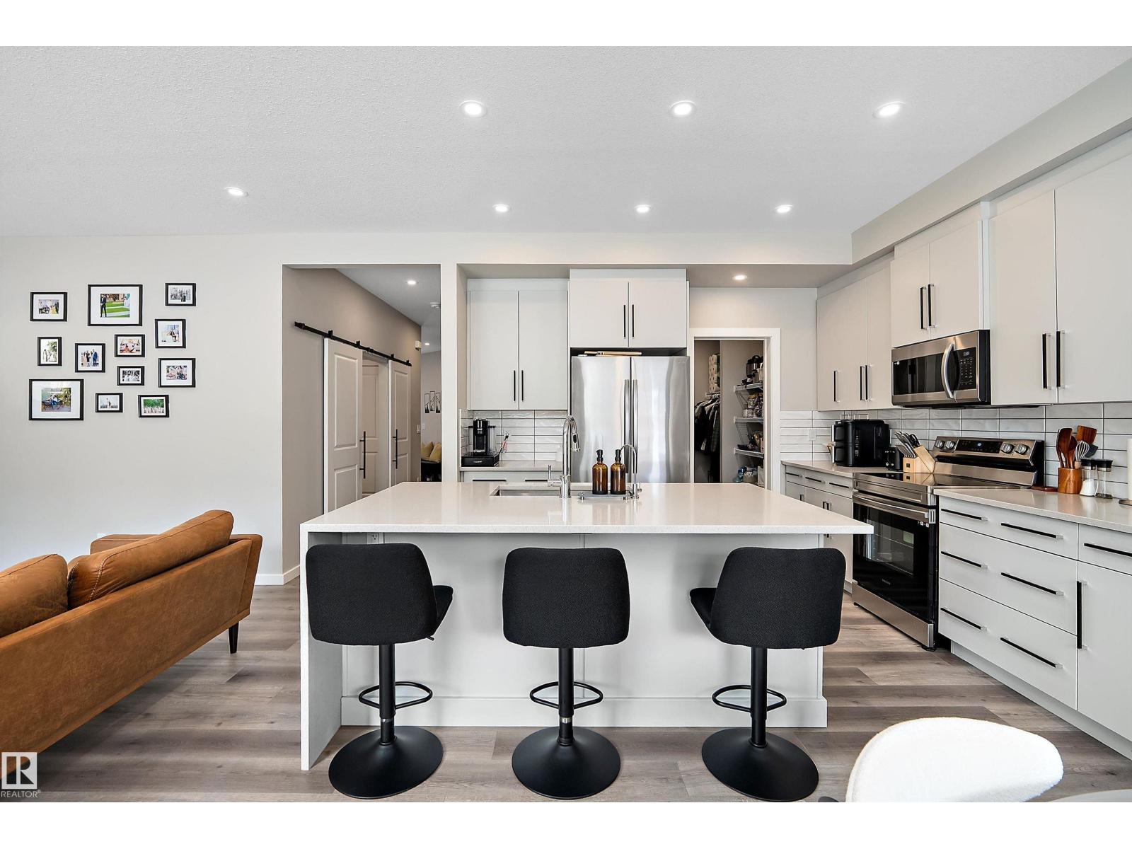 46 CHELLES WD, St. Albert